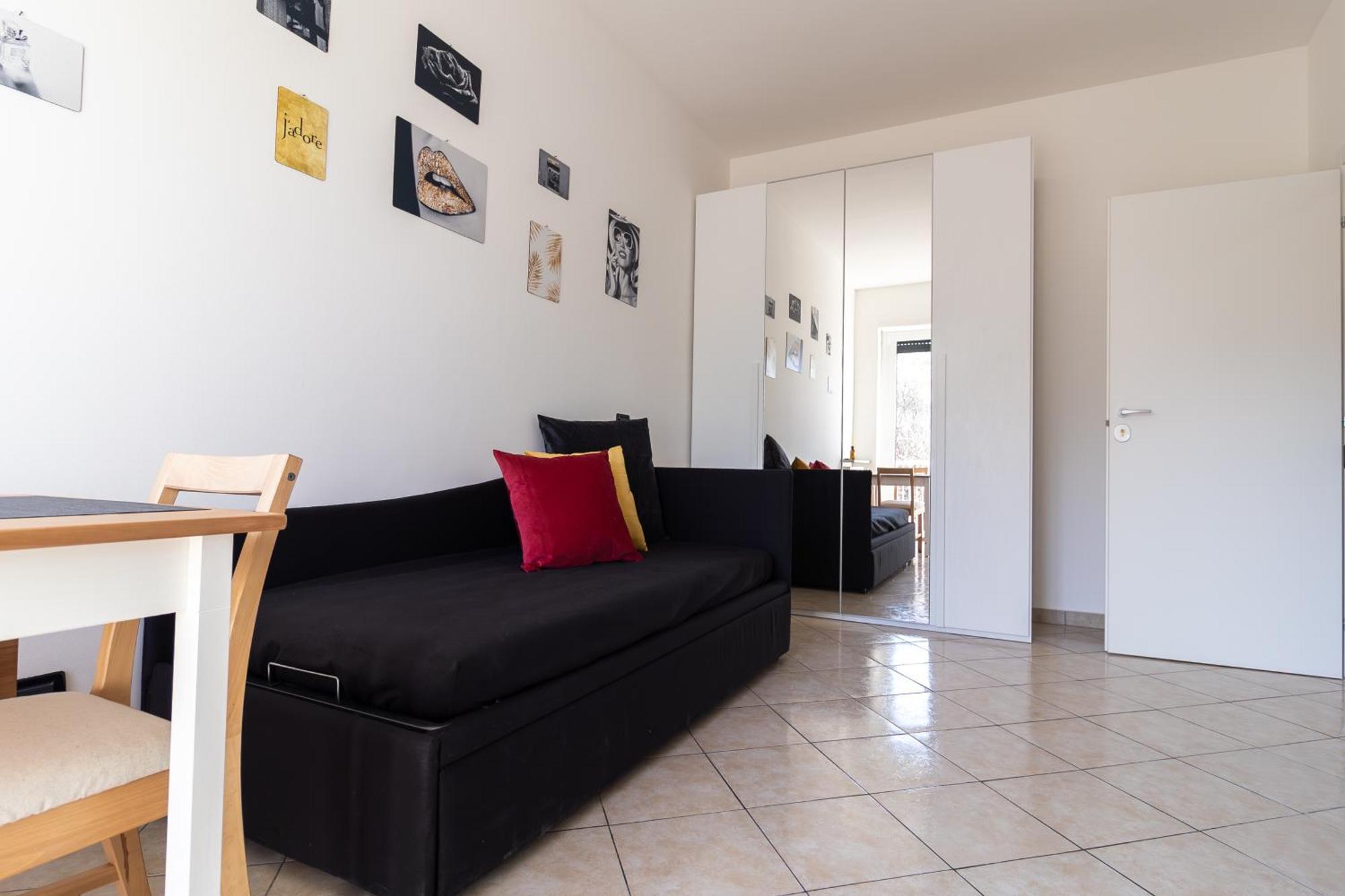 Abbiategrasso - Bocconi - 2 Camere Da Letto ميلان المظهر الخارجي الصورة